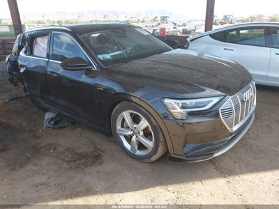AUDI E-TRON 2019