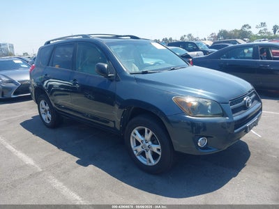 TOYOTA RAV4 2011