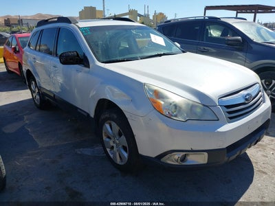 SUBARU OUTBACK 2011