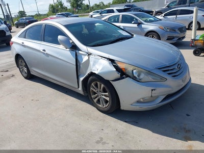 HYUNDAI SONATA 2013