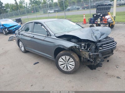 VOLKSWAGEN JETTA 2019