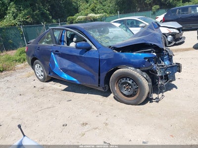 TOYOTA CAMRY 2011