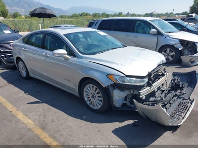 FORD FUSION HYBRID 2015