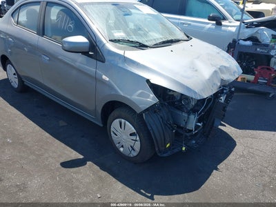 MITSUBISHI MIRAGE G4 2023