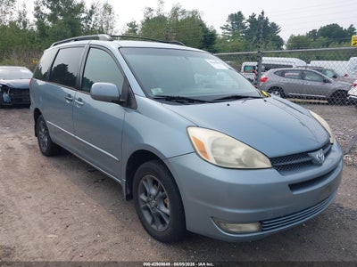 TOYOTA SIENNA 2005