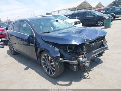 VOLVO V60 2015