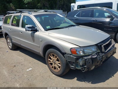 VOLVO XC70 2004