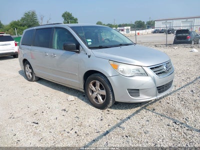 VOLKSWAGEN ROUTAN 2011