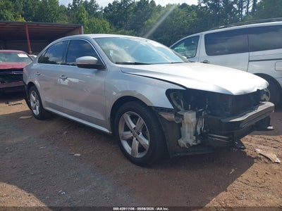 VOLKSWAGEN PASSAT 2014