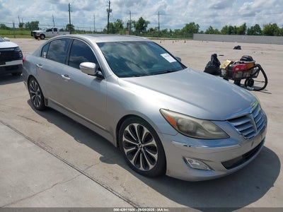 HYUNDAI GENESIS 2012