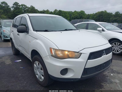 MITSUBISHI OUTLANDER 2010
