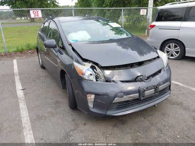 TOYOTA PRIUS PLUG-IN 2012
