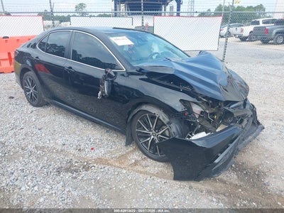 TOYOTA CAMRY 2022
