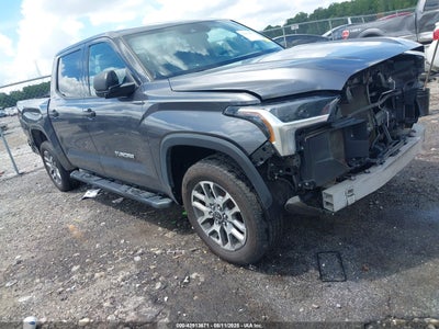 TOYOTA TUNDRA 2023