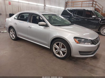 VOLKSWAGEN PASSAT 2015