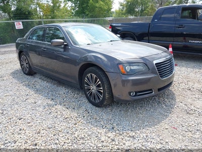 CHRYSLER 300 2013
