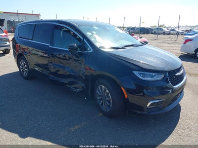 CHRYSLER PACIFICA HYBRID 2025