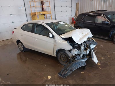 MITSUBISHI MIRAGE G4 2017