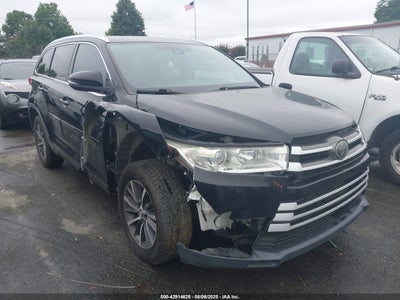 TOYOTA HIGHLANDER 2018