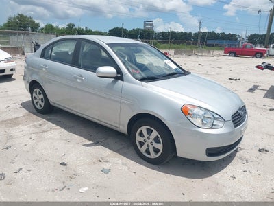 HYUNDAI ACCENT 2010