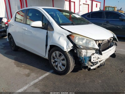 TOYOTA YARIS 2013