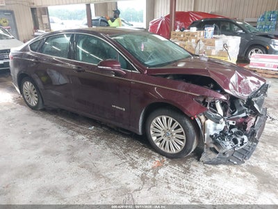 FORD FUSION HYBRID 2013