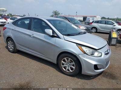 HYUNDAI ACCENT 2012