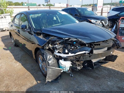 HYUNDAI ELANTRA 2025