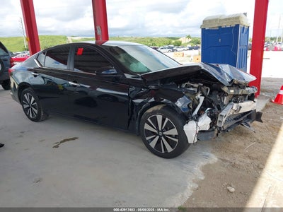 NISSAN ALTIMA 2022