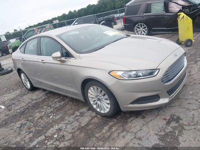 FORD FUSION HYBRID 2015
