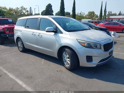 KIA SEDONA 2015