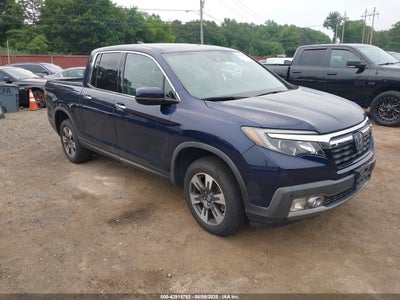 HONDA RIDGELINE 2017