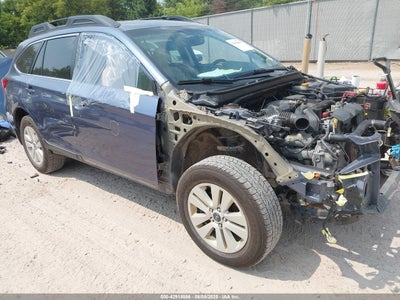 SUBARU OUTBACK 2015