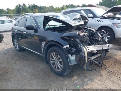 INFINITI FX35 2010