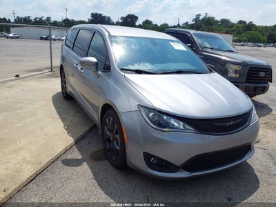 CHRYSLER PACIFICA 2019