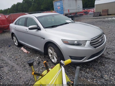 FORD TAURUS 2017