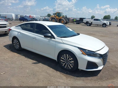 NISSAN ALTIMA 2024