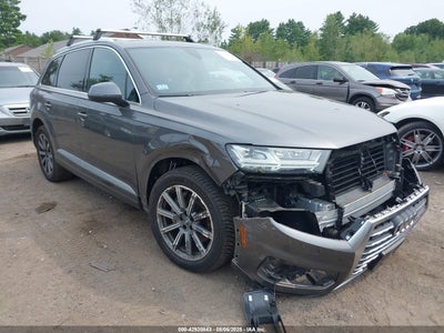 AUDI Q7 2018