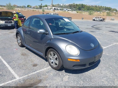 VOLKSWAGEN NEW BEETLE 2006