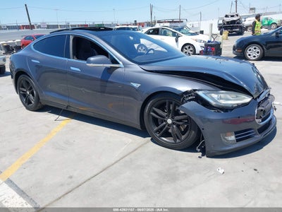 TESLA MODEL S 2016