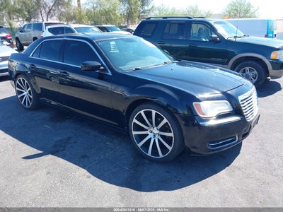 CHRYSLER 300 2012