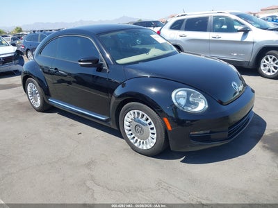 VOLKSWAGEN BEETLE 2016