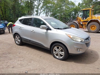 HYUNDAI TUCSON 2013