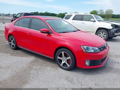 VOLKSWAGEN JETTA 2014