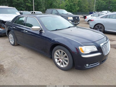 CHRYSLER 300 2012