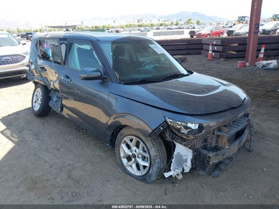 KIA SOUL 2023