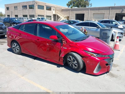 TOYOTA PRIUS PRIME 2017