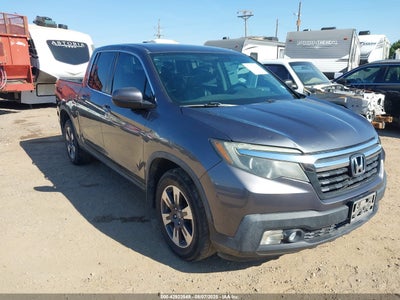HONDA RIDGELINE 2017