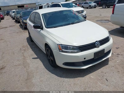 VOLKSWAGEN JETTA 2014
