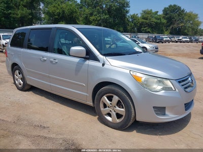 VOLKSWAGEN ROUTAN 2010